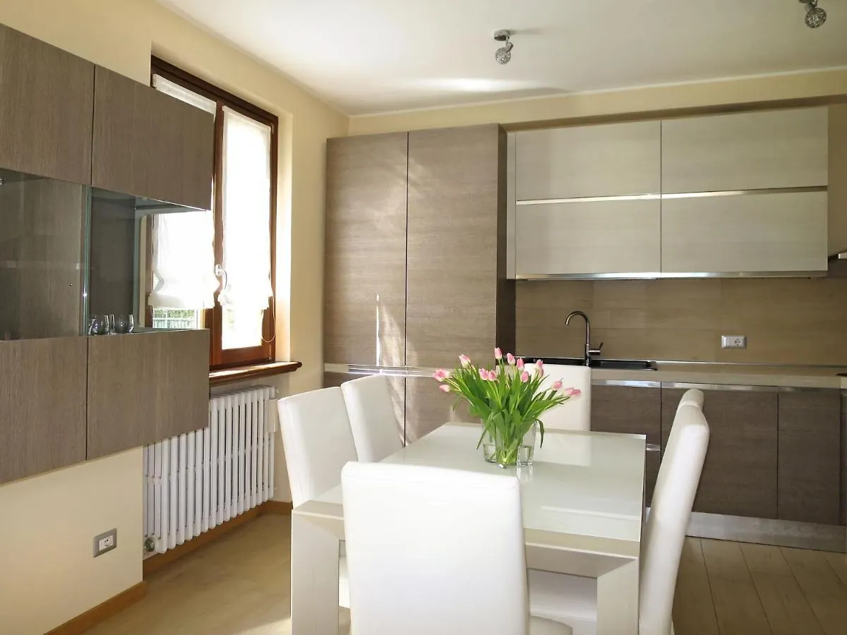 Apartment Locazione Turistica Al Roccolo - Mgg410 Italy